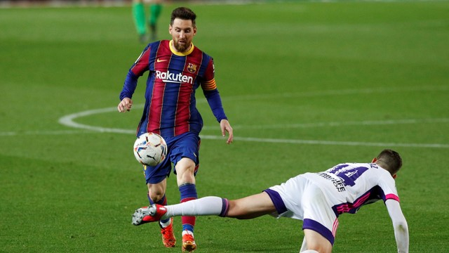 Lionel Messi di laga Barcelona vs Valladolid. Foto: Albert Gea/Reuters