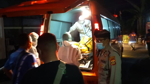 Evakuasi mayat warga Jepang yang meninggal karena bunuh diri - IST