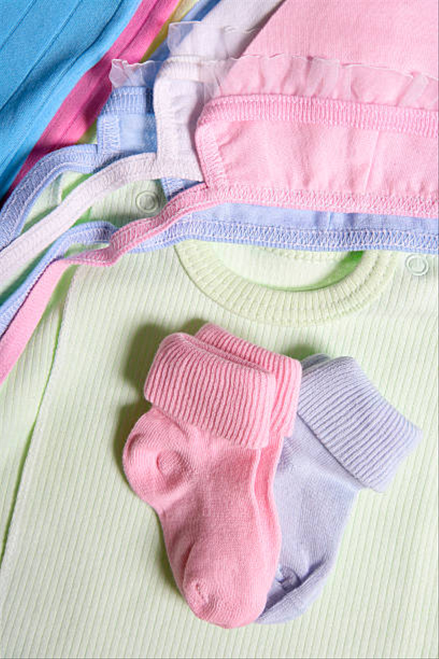 Ilustrasi perlengkapan bayi. Foto: Getty Images 