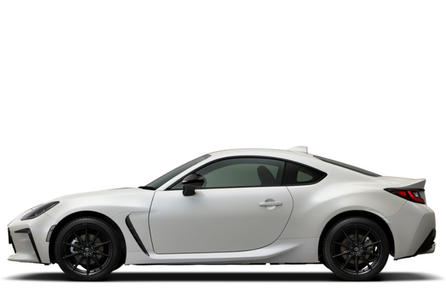 Susul Supra dan Yaris, Toyota GR 86 Mengaspal Pakai Mesin Baru (230290)