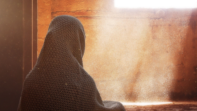 Perempuan Buka Jilbab? Rangkul dan Jangan Mencerca (127936)