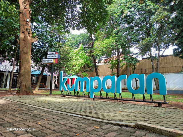 Review Oppo Reno 5 F, Apa Kelebihan dan Kekurangannya? (603760)