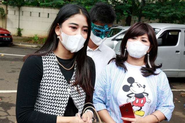 Yuyun Sukawati Minta Fajar Umbara Segera Selesaikan Masalah Akses Apartemen (241116)