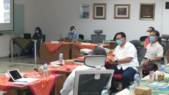 Ahok Keliling Proyek Pertamina, dari Hulu Sampai ke Hilir (654182)