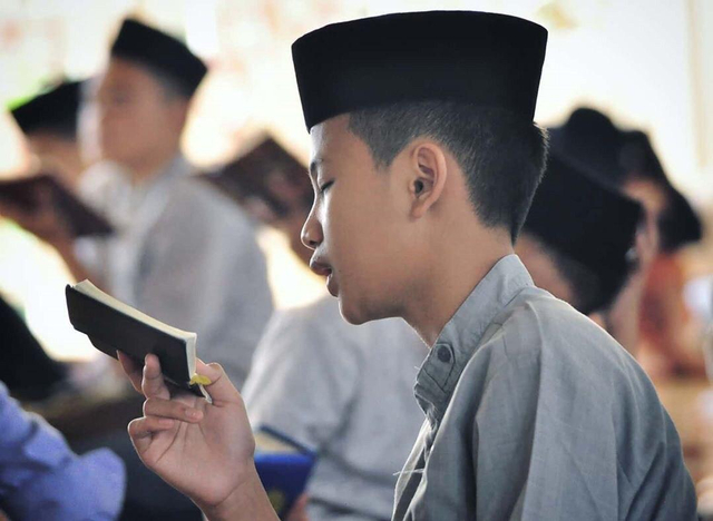 Menghafal Al-Qur’an Itu Mudah