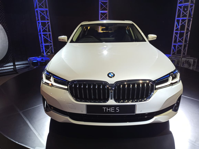 Inilah BMW Seri 5 Terbaru, Ada Versi Sporty dan Elegan Berkelas (7)