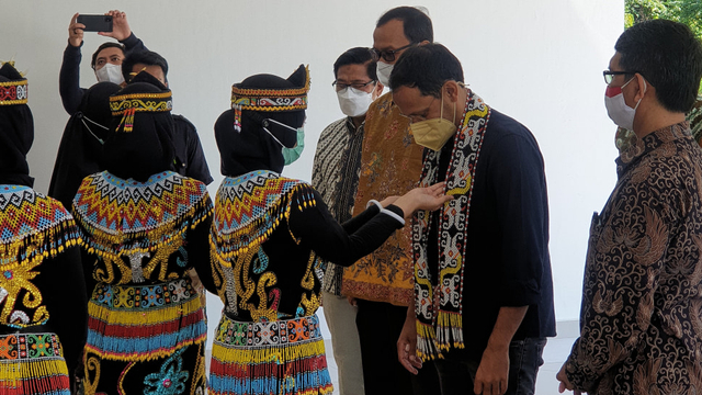 Nadiem Makarim, KKN, dan IKU (557647)