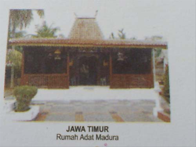 Ilustrasi rumah adat Jawa Timur, sumber foto: https://www.flickr.com/