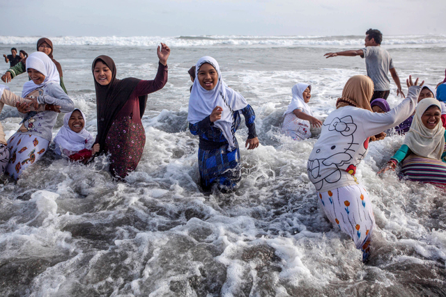 5 Tradisi Unik Sambut Ramadhan di Indonesia, Ada yang Lumuri Wajah dengan Rempah (1)