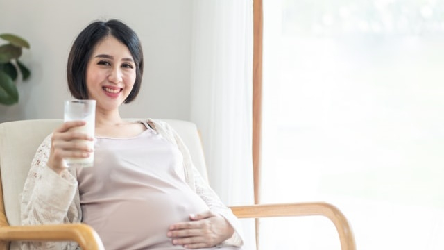 Ilustrasi ibu hamil dan menyusui. Foto: Shutterstock