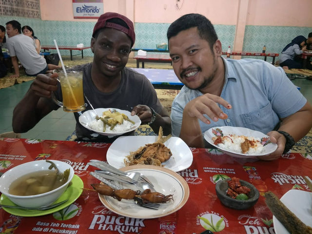 Pengalaman Lintas Budaya Pelajar Tanzania di Indonesia (206932)