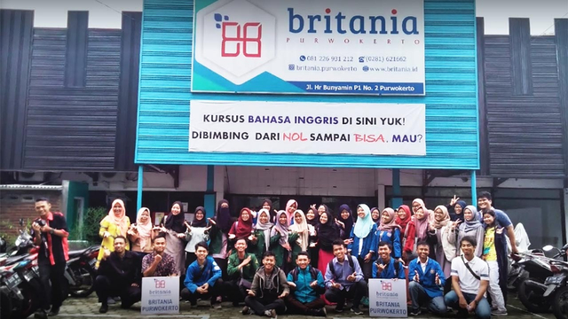 Kursus Bahasa Inggris Britania Purwokerjo yang dirintis Ari Suryani. dok