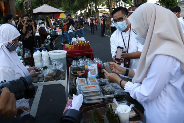 Optimalkan Perdagangan di Jawa Timur, Kemendag Masifkan Sistem Resi Gudang (25441)