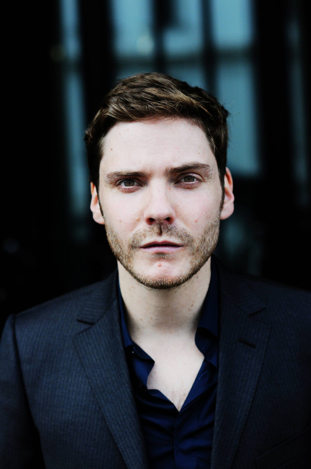 Daniel Bruhl Senang dengan Penokohan Zemo di Falcon and the Winter Soldier (219756)