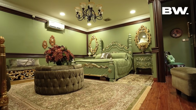 Penampakan Rumah Mewah Tasya Farasya, Ada Museum & Kamar Nyi Roro Kidul (487674)