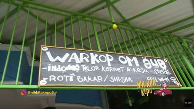 6 Potret Kondisi Terkini Rumah Aldi Taher, Plafon-plafonnya Jebol Memprihatinkan (3)