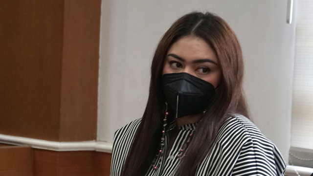 Thalita Latief saat menghadiri sidang cerai di Pengadilan Agama Jakarta Pusat, Jakarta, Kamis, (15/4/2021). Foto: Ronny