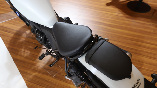 Honda Rebel Berkelir Baru Mejeng di IIMS Hybrid 2021, Tampilannya Jadi Elegan! (95584)