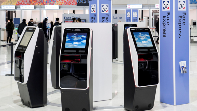 Percepat Proses Boarding, Bandara Narita Uji Coba Teknologi Pengenalan Wajah (105057)