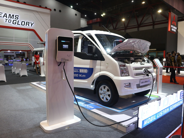 Kaleidoskop Otomotif 2021: 13 Mobil Listrik dan Hybrid yang Hadir di Indonesia (569)