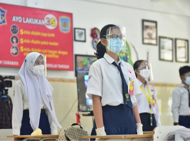 Usai Idul Fitri SD-SMP di Surabaya Uji Coba Tatap Muka, Masuk Hanya 25 Persen (329572)