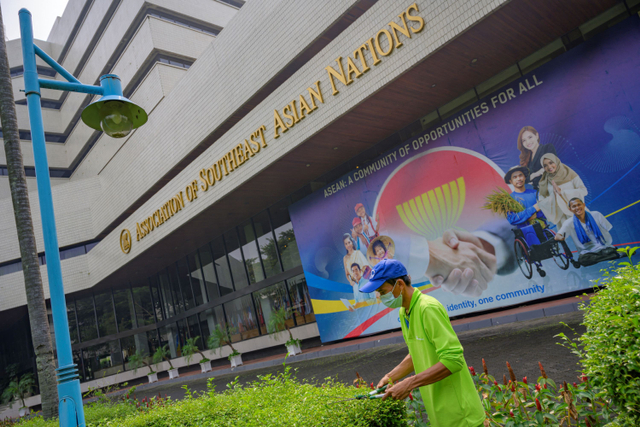 Menlu Retno Harap Pertemuan di Jakarta Bantu Myanmar Keluar dari Situasi Sulit (878711)