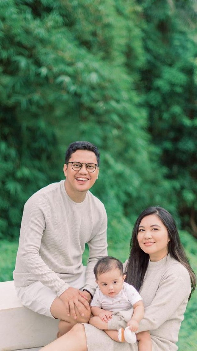 Keluarga Arief Muhammad. Foto: Instagram/@ariefmuhammad