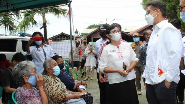 Lansia pada 6 Kabupaten di Papua Belum Terima Vaksinasi (106518)