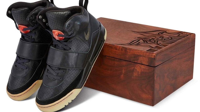 Sneakers Yeezy Pertama Milik Kanye West Dilelang, Bisa Laku Lebih dari Rp 14 M (8314)