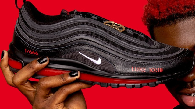 Sneakers dengan Darah Manusia Ditarik dari Pasaran Usai Gugatan Nike (414821)