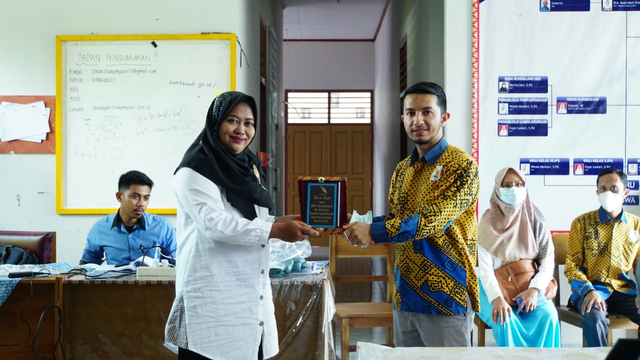 Pengabdian Masyarakat Dosen Itera Latih Guru di Lampung Selatan Mengajar Online (727156)
