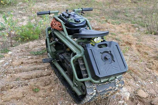 Hamyak, Skutik Rasa Tank dari Rusia, Bisa Digeber di Salju dan Lumpur! (34824)