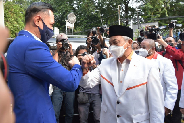 Presiden PKS Ahmad Syaikhu bertemu Ketum Demokrat Agus Harimurti Yudhoyono.  Foto: Dok. Istimewa