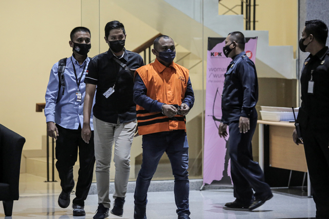 Dakwaan: Mantan Penyidik KPK Pasang Tarif Rp 10 M Urus Perkara Eks Bupati Kukar (52542)