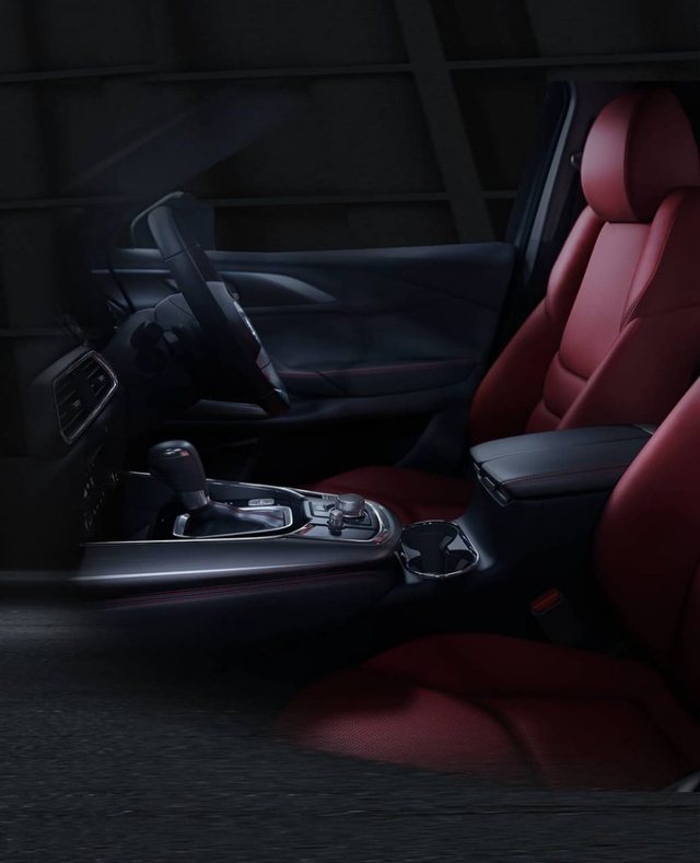 Interior Mazda CX-9 Kuro Edition. Foto: dok. Mazda Indonesia