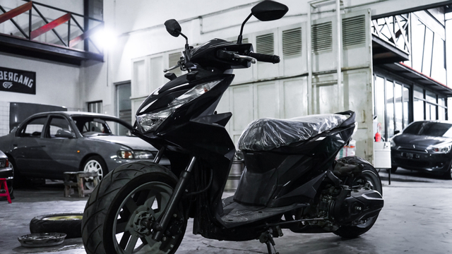 Dirombak Jadi Low Rider, Honda BeAT Ini Disuntik Mesin Turbo (12775)