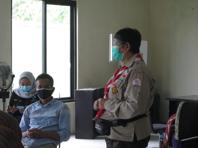 Kwarcab Bogor Salurkan Rantang Cinta di Sirnajaya, Sukamakmur (29030)