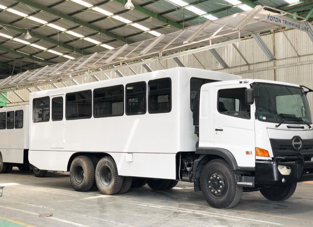 Bus Tambang Bikinan Delima Jaya. Foto: dok. Delima Jaya