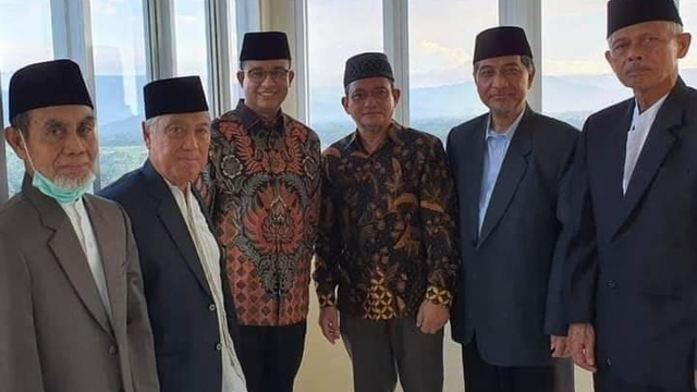 Gubernur DKI Jakarta Anies Baswedan di Pondok Pesantren Gontor, Jawa Timur, Senin (26/4). Foto: Dok. Istimewa