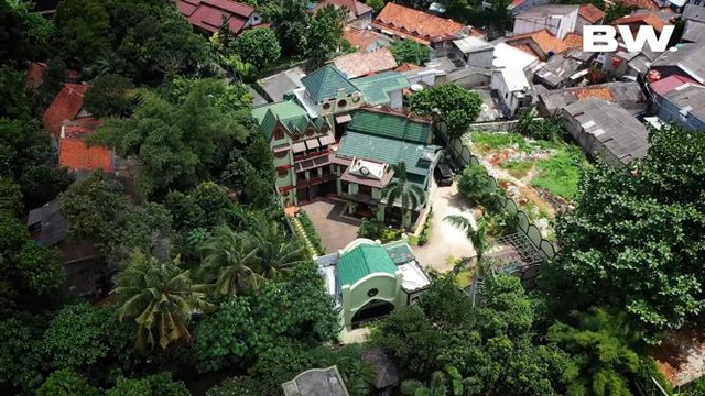 Rumah Keluarga Tasya Farasya yang Mewah dan Unik. Foto: YouTube/Boy William