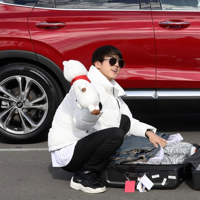 RJ BT21 Jadi Kesayangan Jin BTS, Ini Buktinya (332)