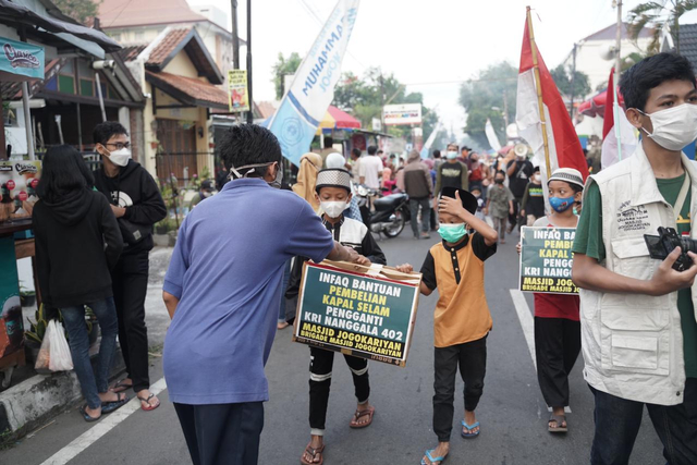 Yang Perlu Kamu Ketahui soal Patungan Beli Kapal Selam di Masjid Jogokariyan (250762)