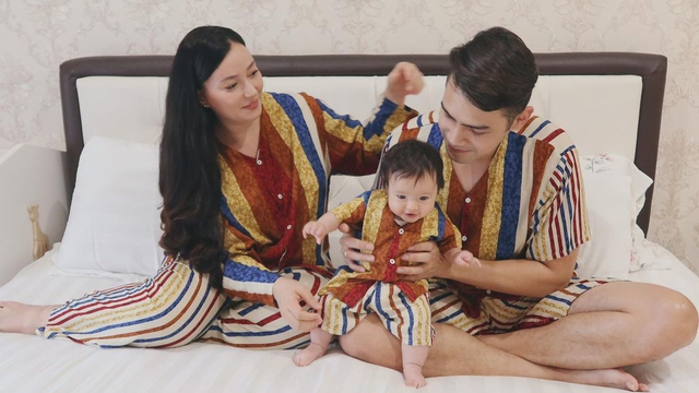 Asmirandah dan keluarga. Foto: Instagram/@asmirandah89