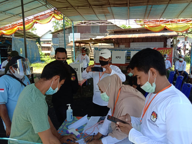 Suasana PSU Pilkada Halmahera Utara (Halut). Foto: Firjal Usdek/JMG