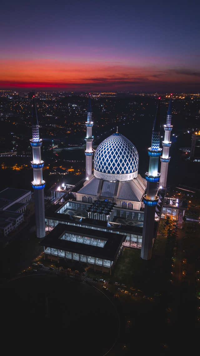 Makna Malam Nuzulul Quran Yang Penuh Keistimewaan Bagi Umat Muslim Kumparan Com