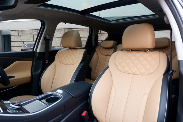 Interior new Hyundai Santa Fe. Foto: Aditya Pratama Niagara/kumparan