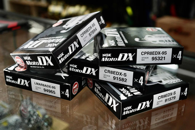 NGK Indonesa luncurkan busi baru, Moto DX. Foto: dok. NGK Indonesia