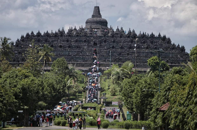 Candi Borobudur. Sumber: Kementerian Koordinator Bidang Kemaritiman