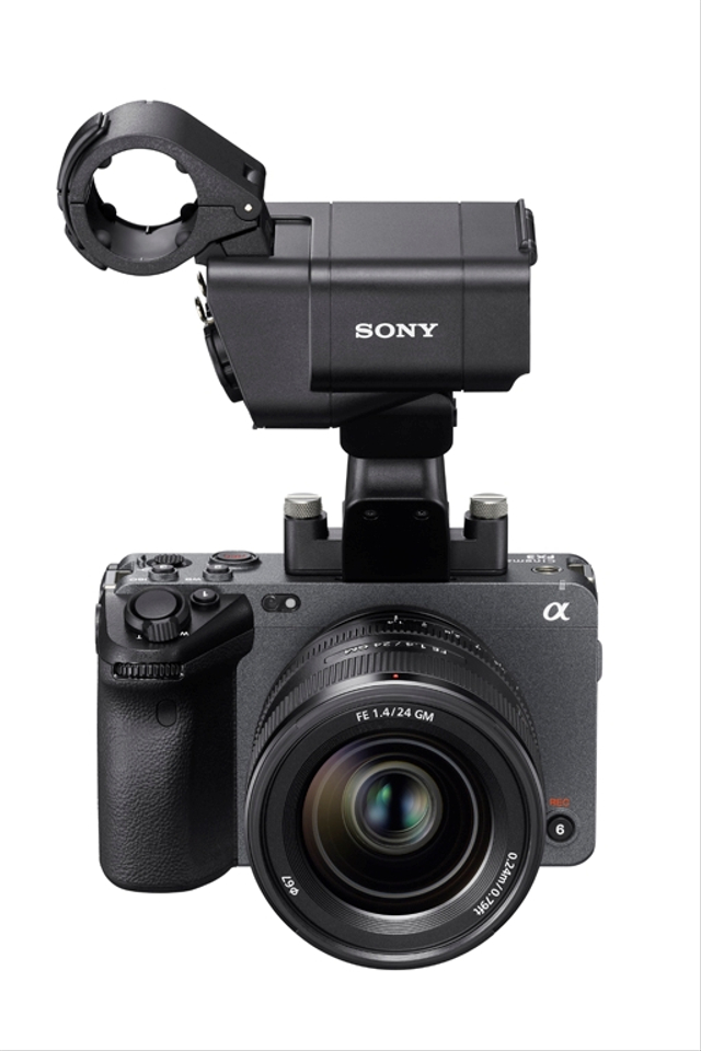 Kamera Sony Full-Frame FX3 dengan Detachable Top Handle yang dilengkapi dengan terminal XLR. Foto: Sony Indonesia