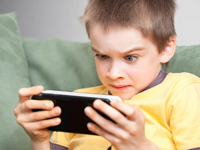 Dampak Nyata Game Online Pada Anak | kumparan.com
